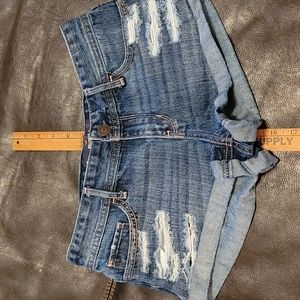 Hollister short-short 3 w26